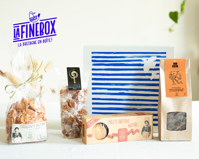 Coffret cadeau entreprise breton à partager : caramels, biscuits et douceurs artisanales. Un cadeau gourmand, convivial et fédérateur.