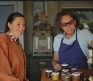 Sélection de produits artisanaux bretons destinée à composer un coffret gourmand La Finebox.
